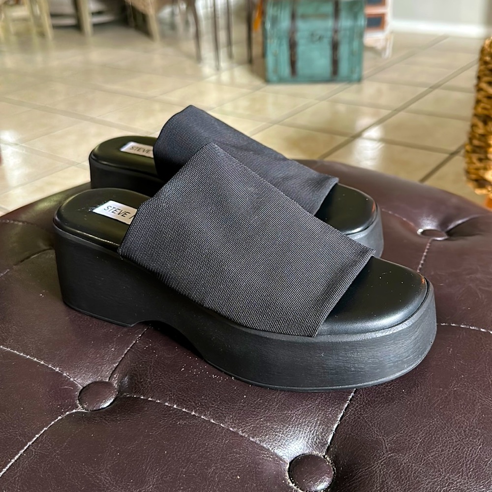 Steve Madden Black Platforms